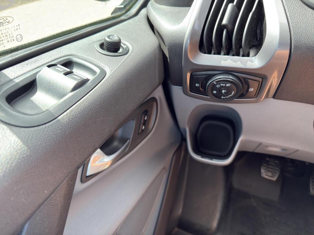 Ford Transit Custom 300 2.2 tdci l1h1 trend 9 persoons | airco | cruise con