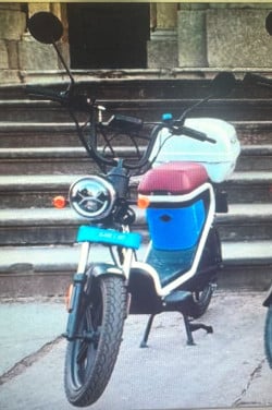 Goccia elektrische scooter