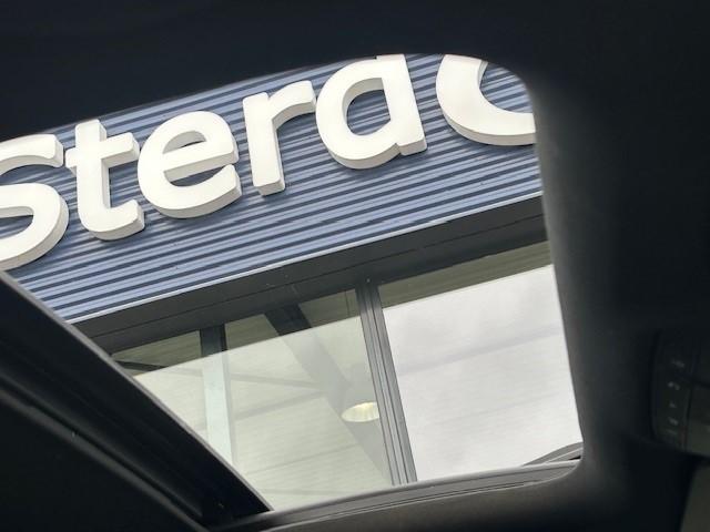 Mercedes-Benz C-Klasse 180 ambition l amg l panoromadak l luchtvering airma