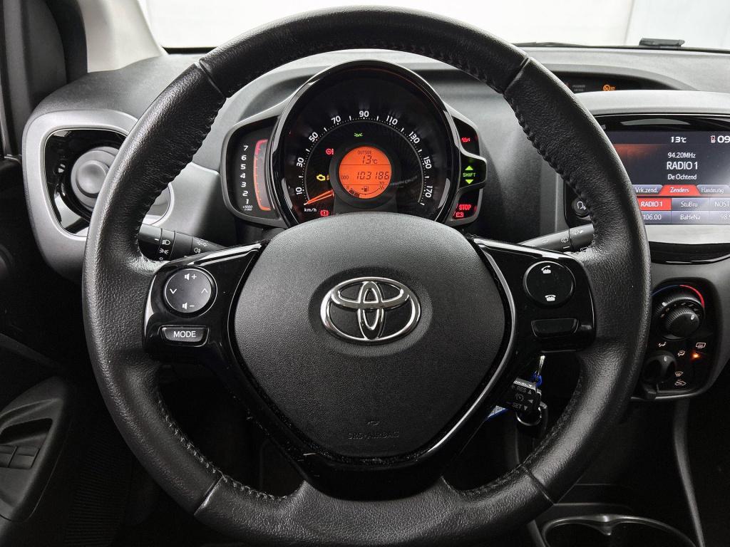 Toyota Aygo 1.0 vvt-i x-play | wordt verwacht | apple carplay / android aut
