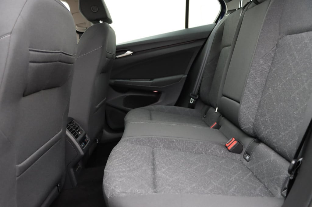 Volkswagen Golf 1.5 tsi life business 130pk