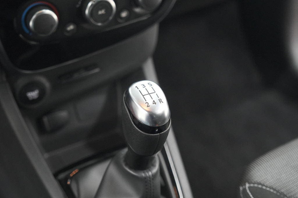 Renault Clio estate tce 90 zen | navigatie | airco | stoelverwarming | crui
