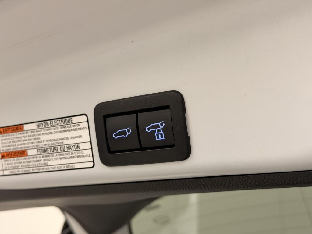 Toyota Yaris Cross 1.5 hybrid adventure 4wd