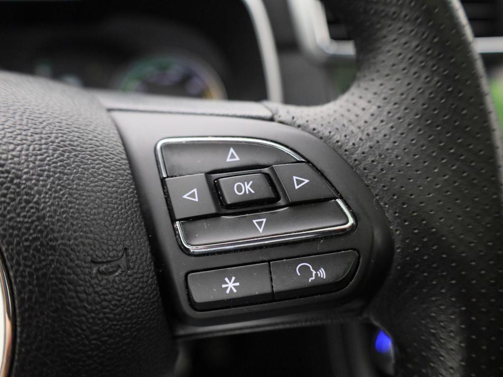 MG Zs Ev mg luxury 45 kwh | automaat | panoramadak | leder | navigatie | ai