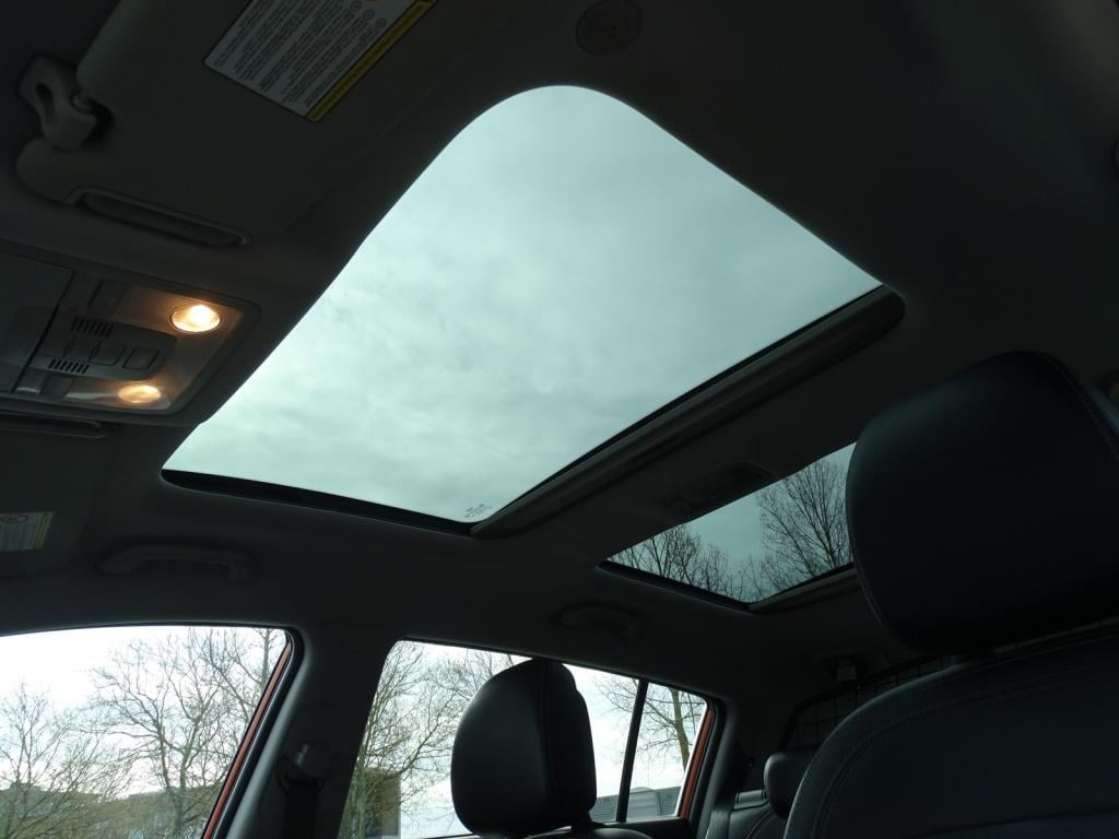 Kia Sportage 1.6 gdi x-ecutive plus pack | pano | bluetooth