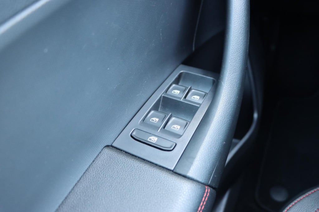 Seat Toledo 1.4 tsi fr connect 125pk dsg7