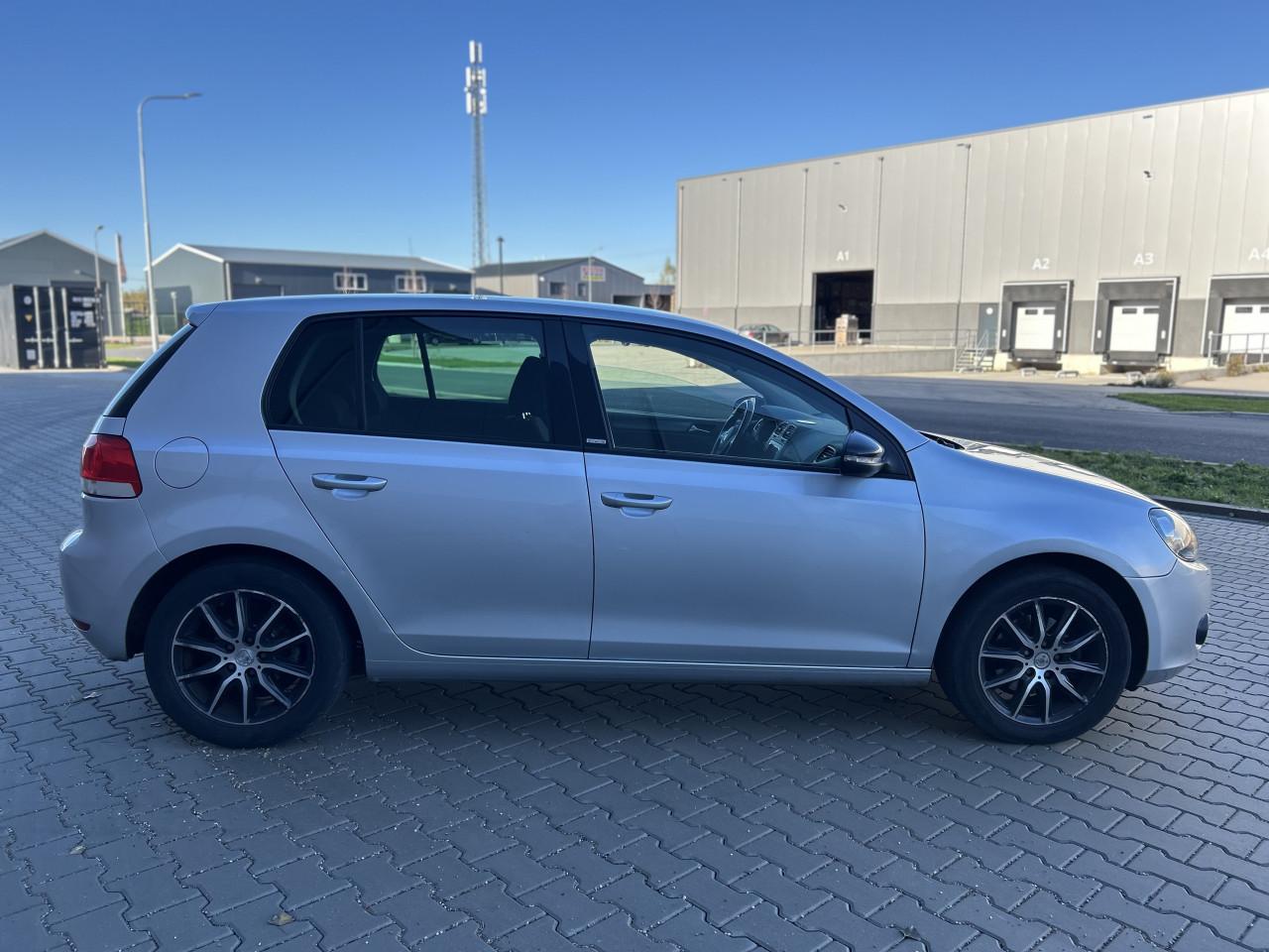 Volkswagen Golf 1.2 TSI Style BlueMotion/CRUISE CONT/CARPLAY