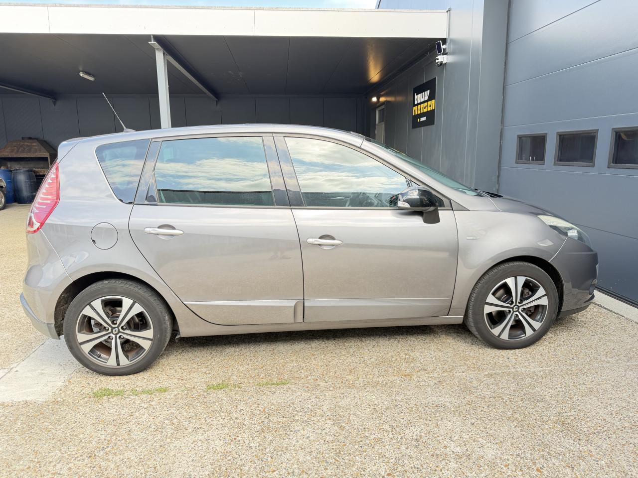 Renault Scenic 1.4 Tce Bose 2012 Grijs Airco Apk Nap Pano