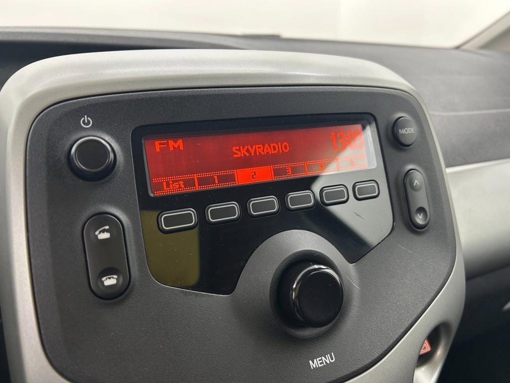 Citroen C1 occasion 1.0 e-vti feel | zwart | tweedehands citroën c1 | airco