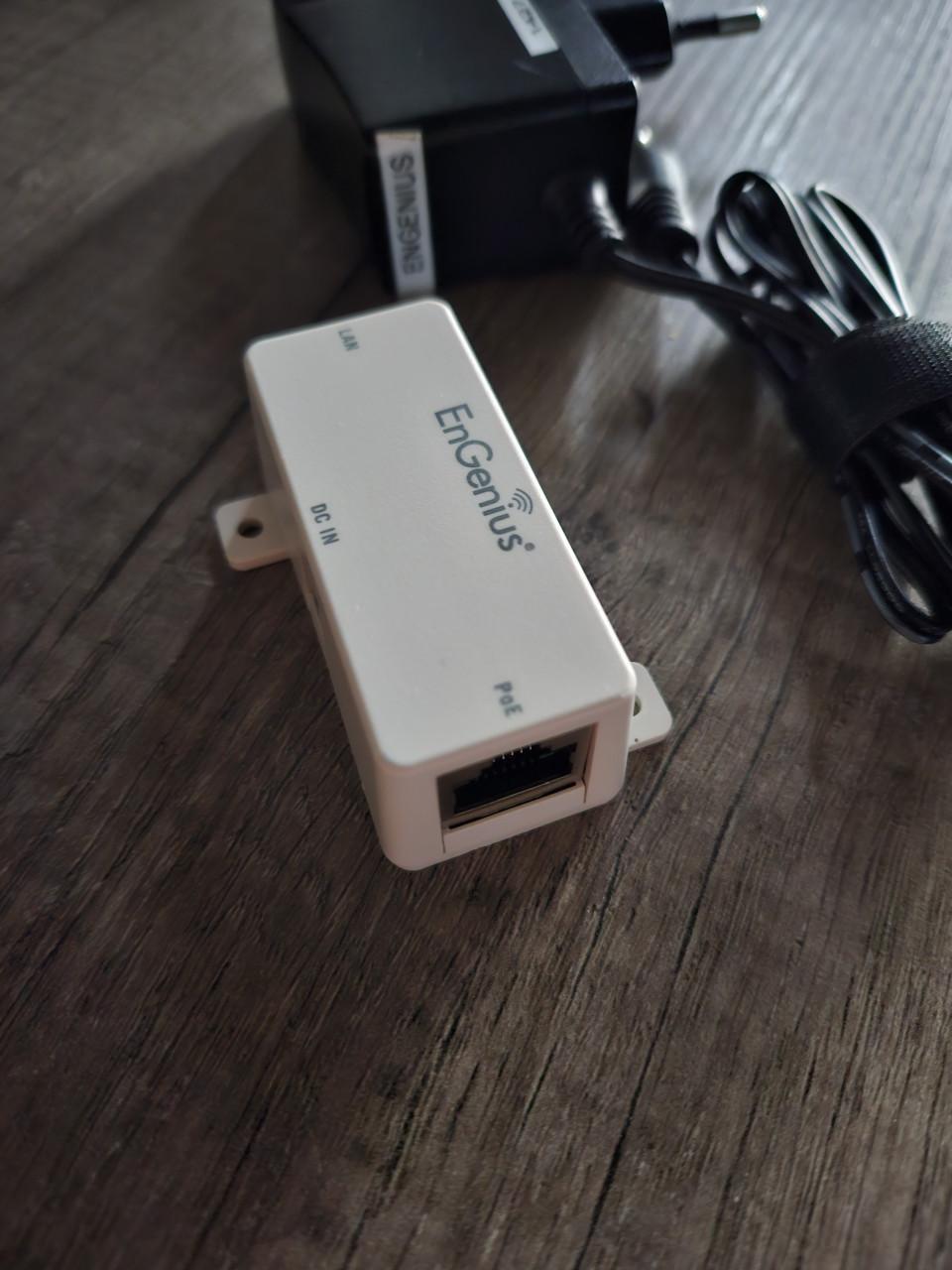 Zgan EnGenius EPE-1212 Ethernet injector met stroomadapter...