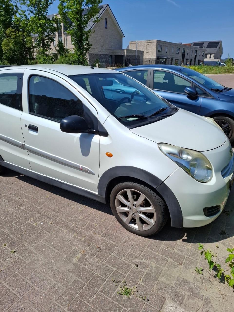 Suzuki Alto 1.0 2011 wit
