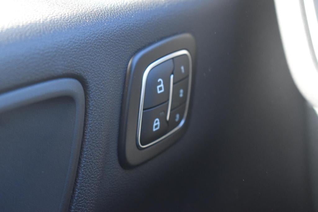 Ford Kuga 2.5 phev st-line x | panoramadak | climate control | adaptieve cr