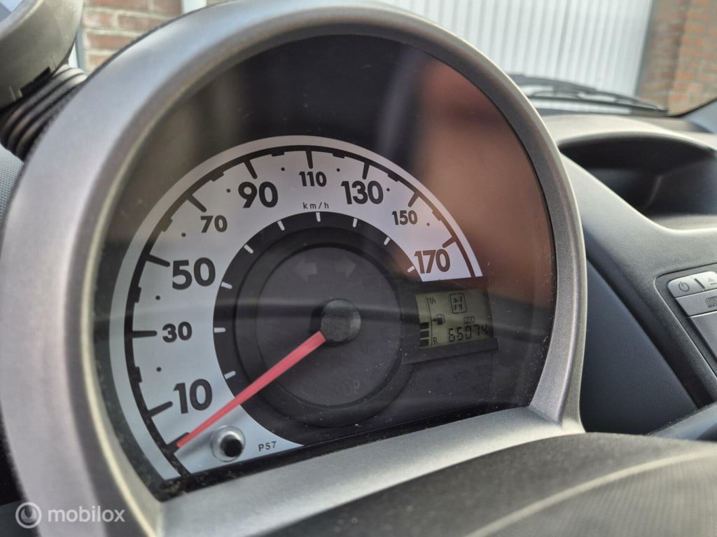Peugeot 107 1.0-12v xs automaat / 1e eigenaar / origineel nl