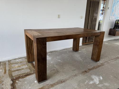 Solide tafel - gratis af te halen
