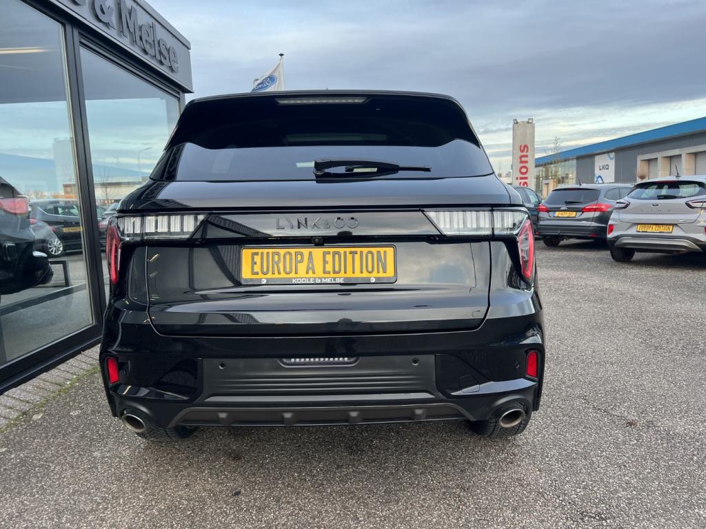 Lynk & Co 01 1.5 261pk phev black edition pano dak , 360gr camera , carplay