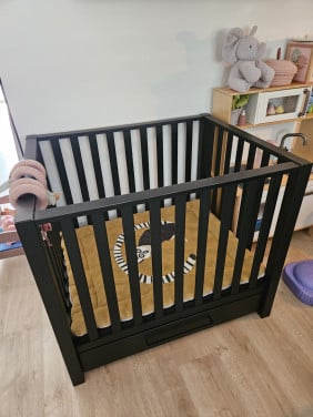 Europe Baby box Casper met lade - zwart