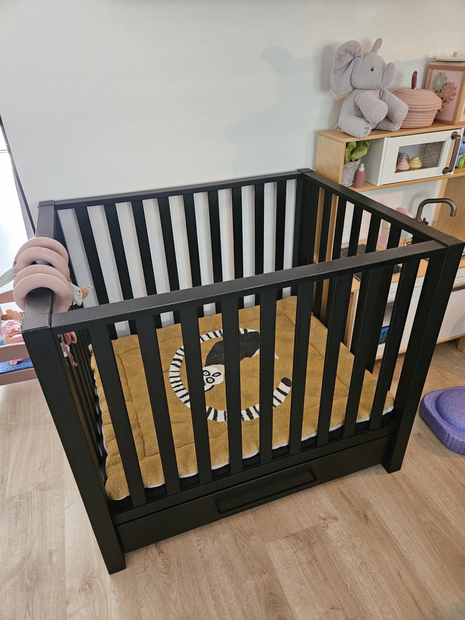 Europe Baby box Casper met lade - zwart