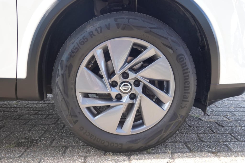 Nissan Qashqai 1.3 mhev acenta