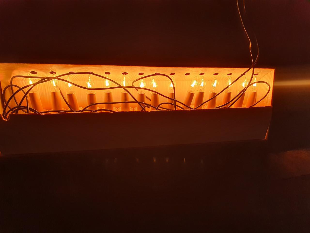 2 x jaren 60 en 70 werkende kerstverlichting met originele philips lampjes