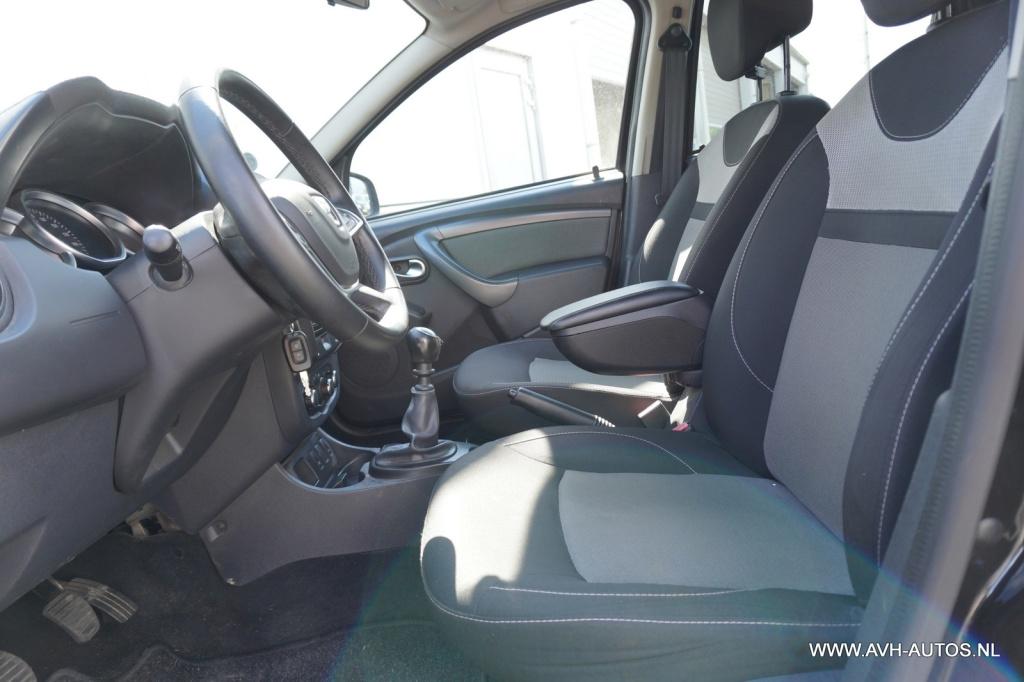 Dacia Duster 1.2 tce 4x2 lauréate