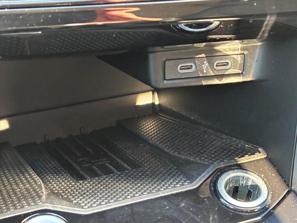 Volkswagen T-roc 1.5 tsi 150pk 7-dsg life edition| navi|carplay|autom inpar