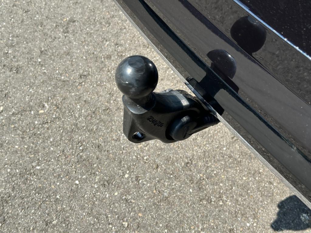 Volkswagen Touran 1.5 tsi 150pk dsg r-line highline | led | trekhaak | dode