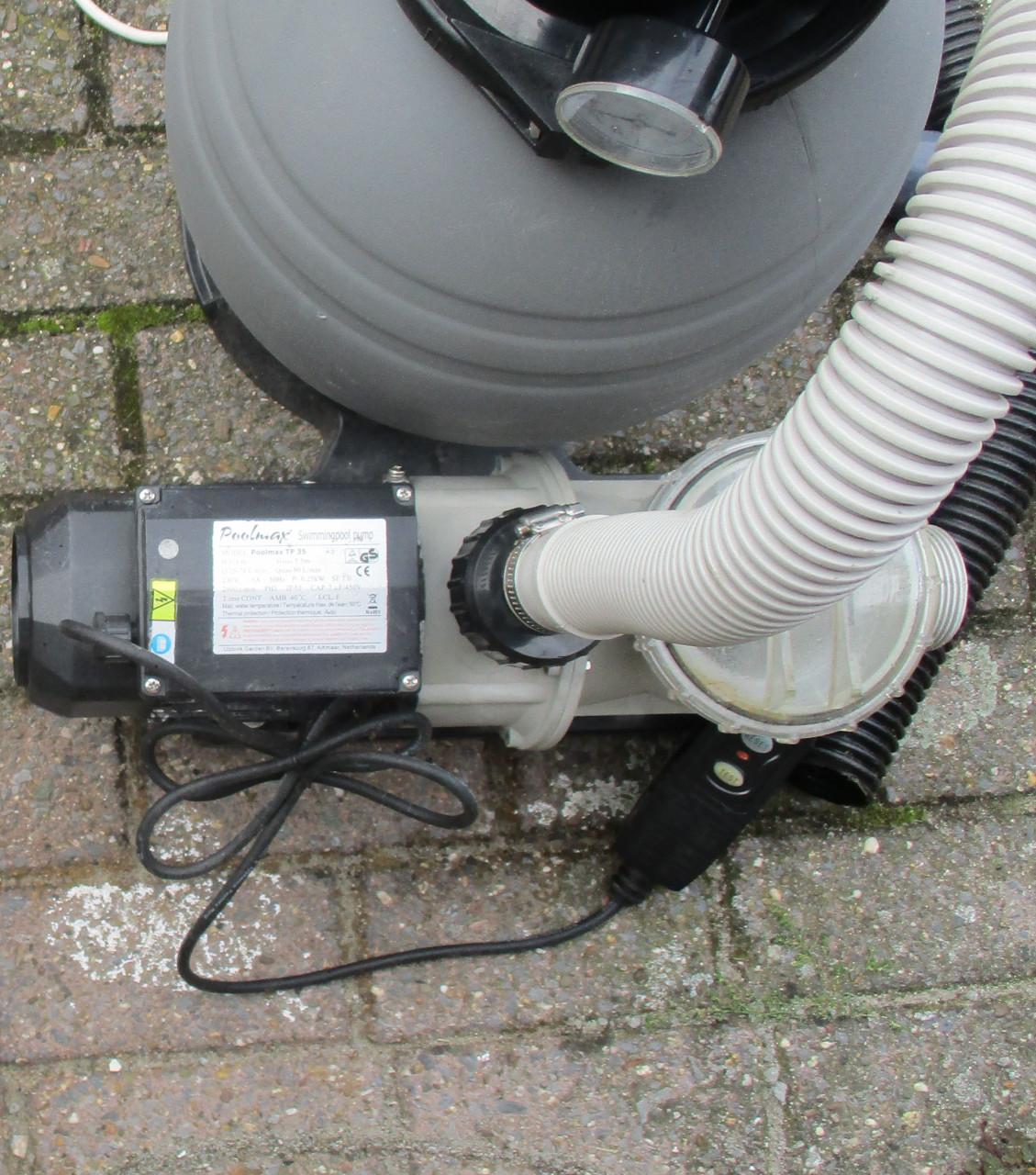 Zwembadpomp + Zandfilter + uv-c sterilisator