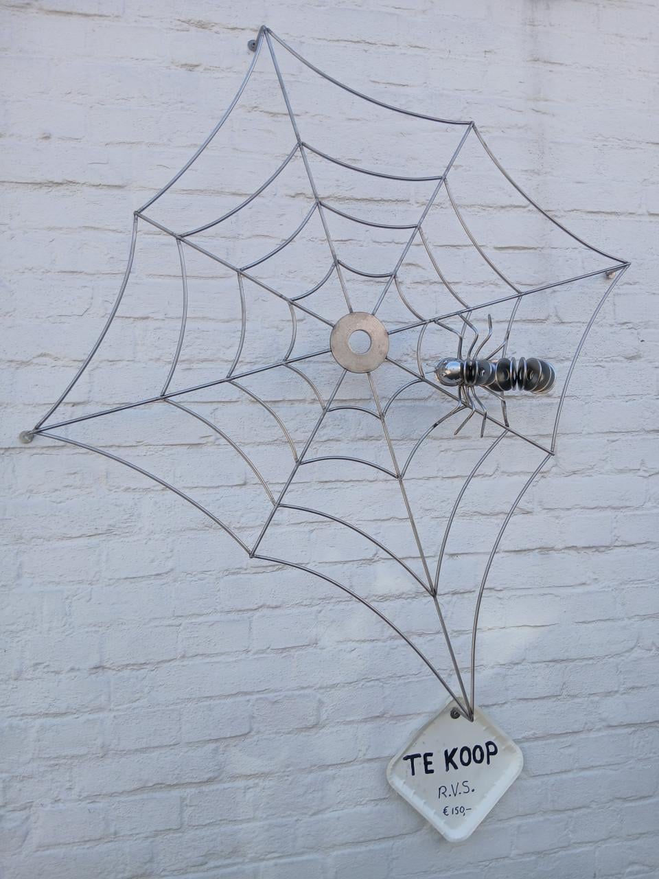 R.V.S. Spinnenweb
