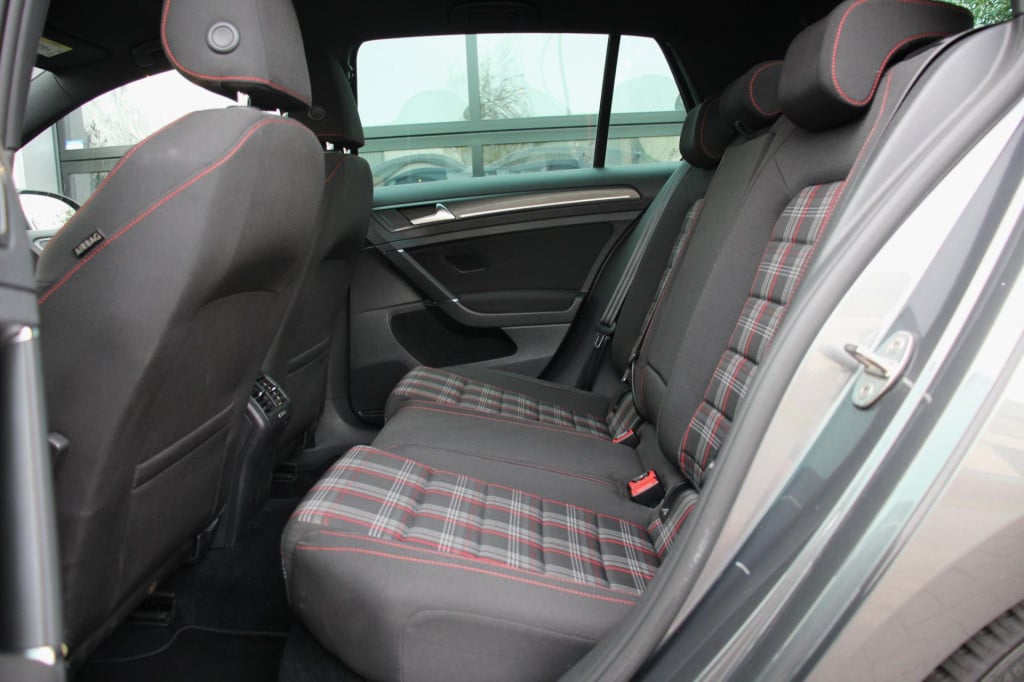 Volkswagen Golf 2.0 tsi gti - h&r - dsg - led/matrix - pdc rondom - disc+ -