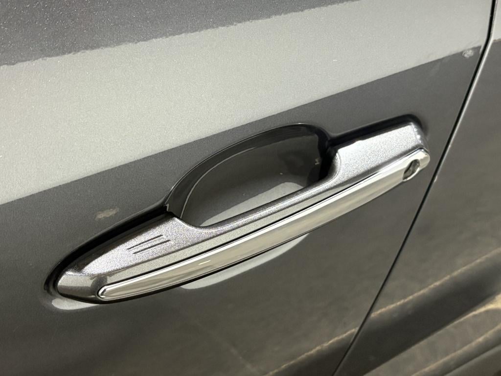 Toyota Rav4 2.5 hybrid awd exec.