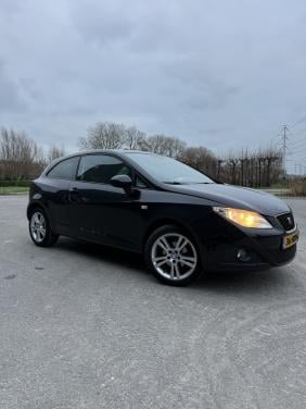 SEAT IBIZA COPA Plus 2011 benzine 1.4