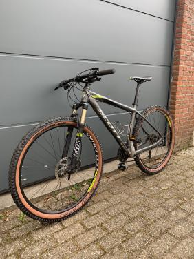 Mooie Scott scale 950 mountainbike