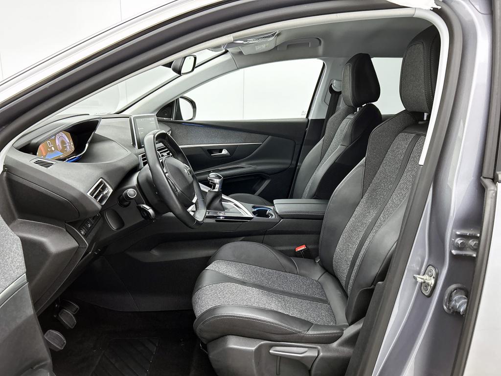 Peugeot 3008 130 pk blue lease premium | rijklaar | trekhaak