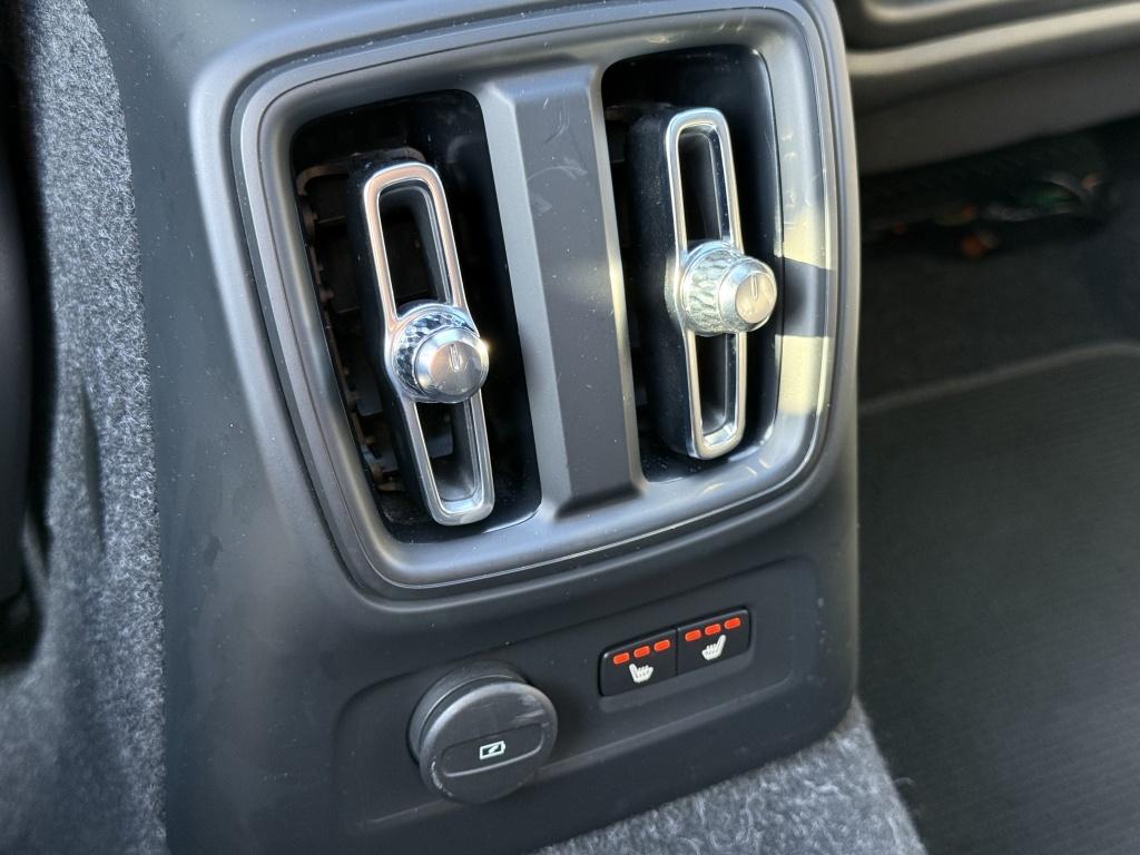 Volvo XC40 t4 211pk recharge r-design| panodak| adap.cruise| trekhaak| came