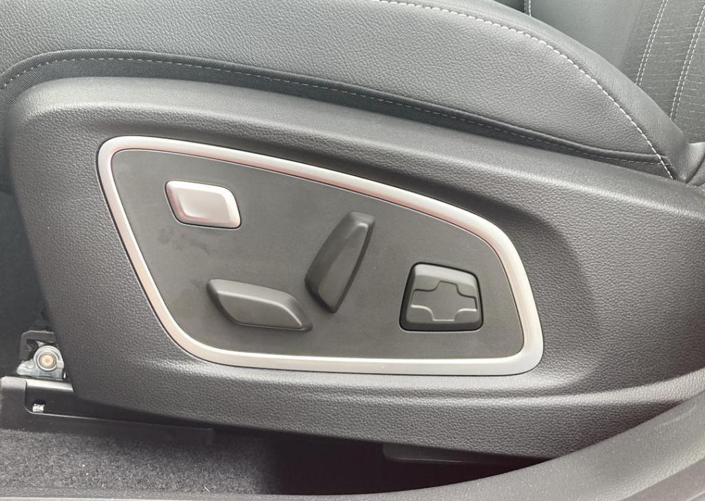 Renault Austral 1.2 mild hybrid 160 x-tronic techno - pack solid / pack saf