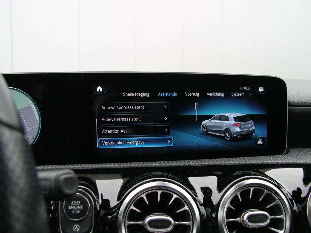 Mercedes-Benz A-Klasse a35 amg 306pk 4matic | pano | burmester