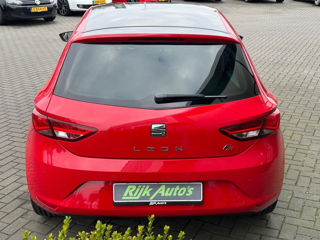 Seat Leon 1.2 tsi style * cruise control * navigatie * clima * pdc 2x