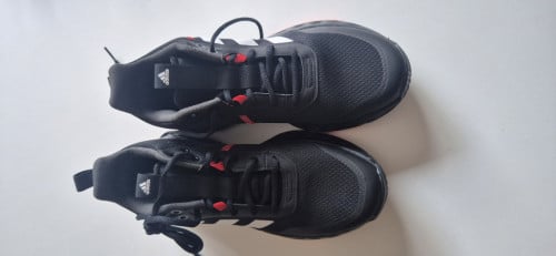 Adidas schoenen