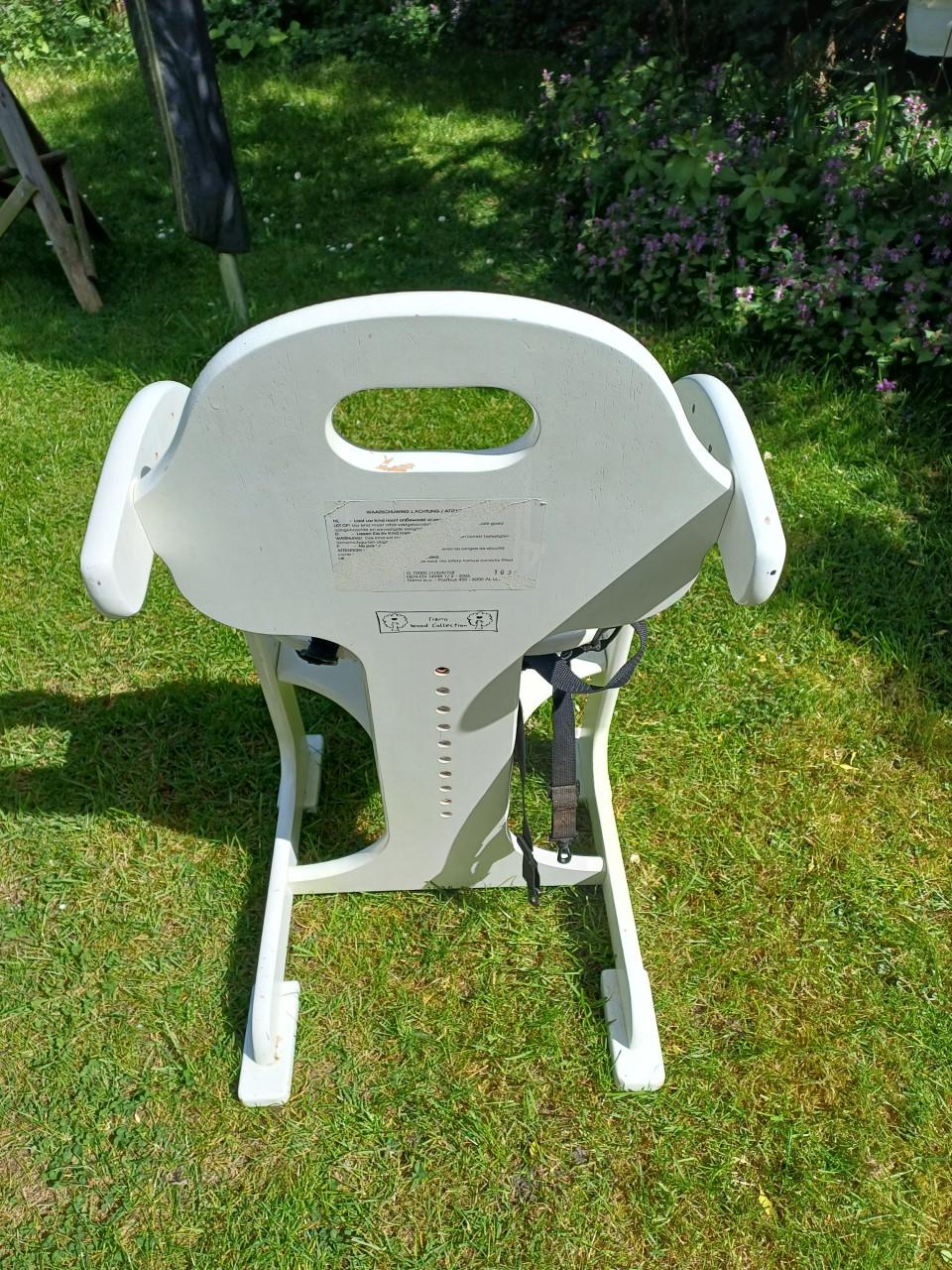 Houten kinderstoel meegroeimodel 0 - 6 jaar