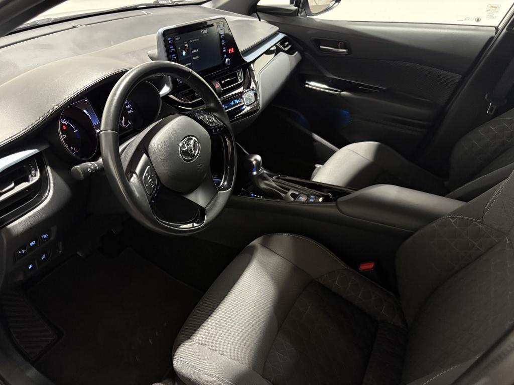 Toyota C-hr 2.0 hybrid dynamic