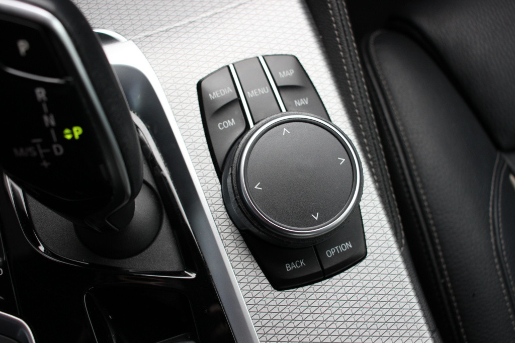 BMW 5 Serie 520i high executive m-sport | orig. nl | dealeronderhouden