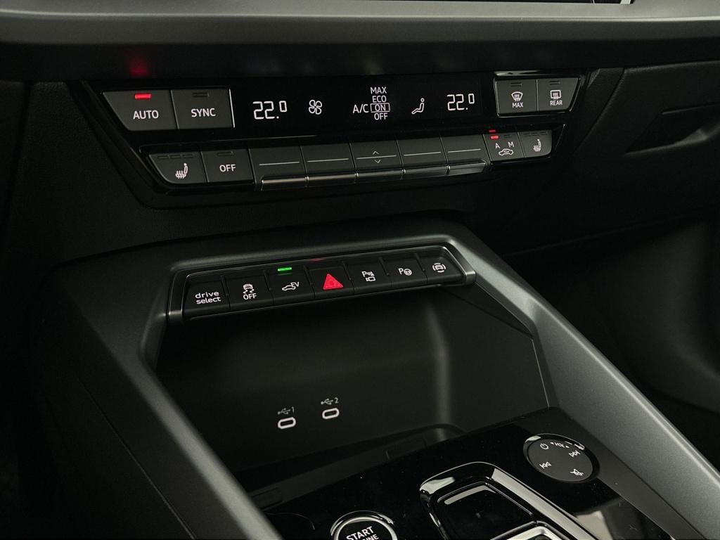 Audi A3 sportback advanced edition 40 tfsi e 150 kw / 204 pk sportba