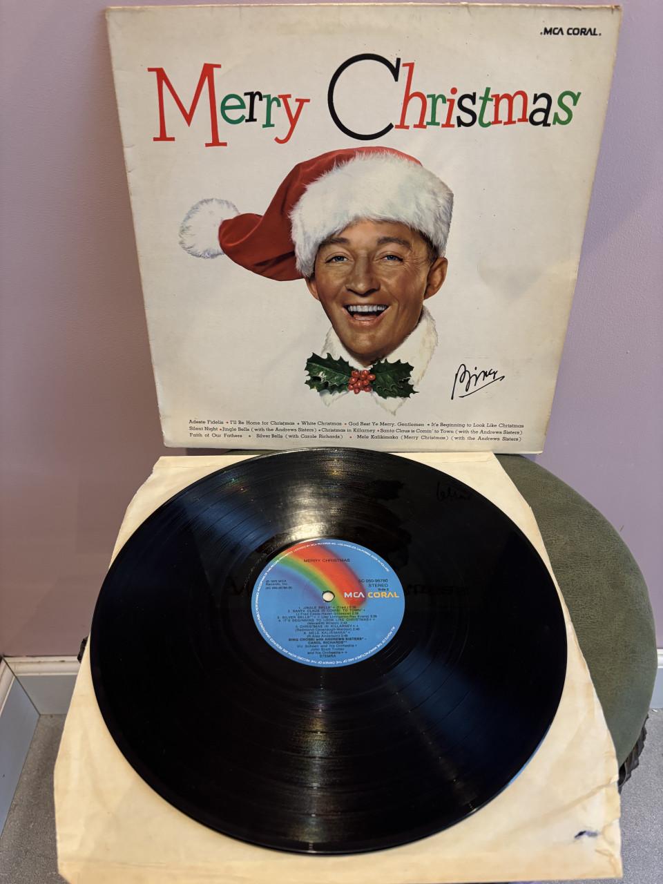 Vintage LP van Bing Crosby's klassieke kerstalbum 'Merry Christmas