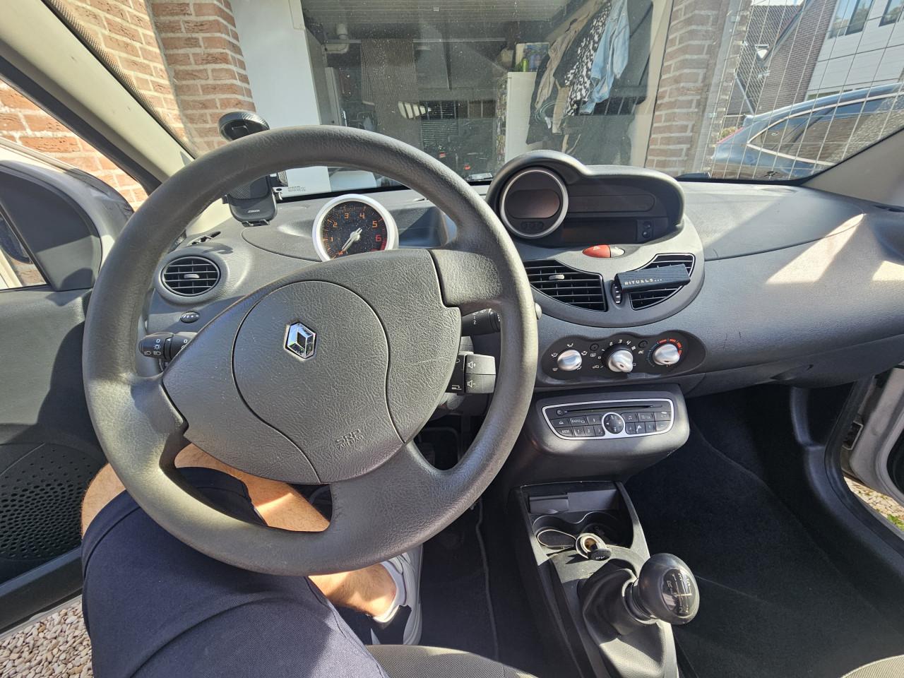 Nette Renault twingo, garage onderhouden, kms NAP