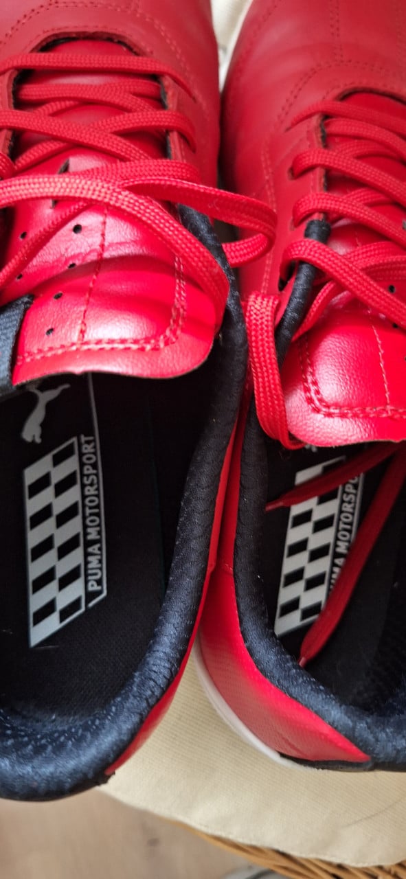 Rode Ferrari schoenen maat 43 / Puma