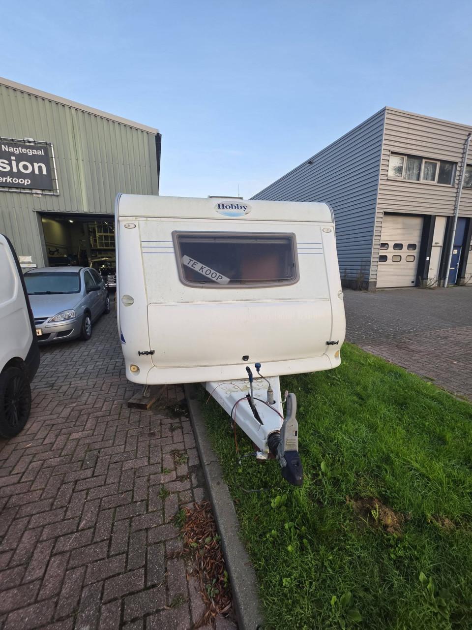 MEGA GROTE HOBBY PRESTIGE 650 DUBBELASSER!  €3750