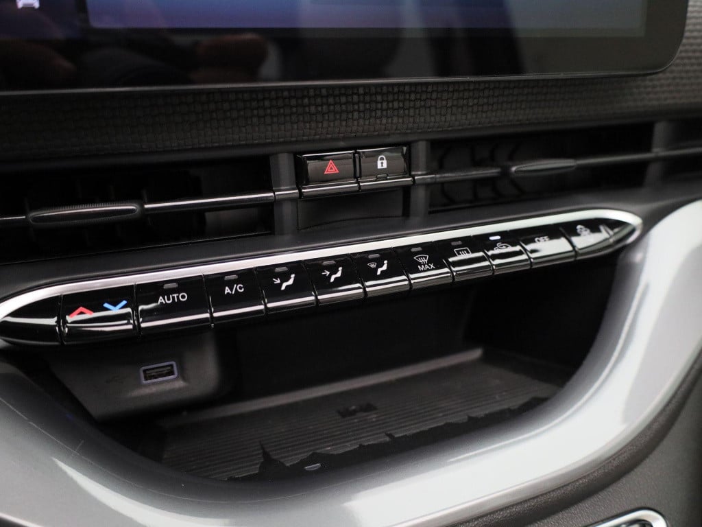 Fiat 500e c la prima 42 kwh leren bekleding - navigatie - camera - adapt. c