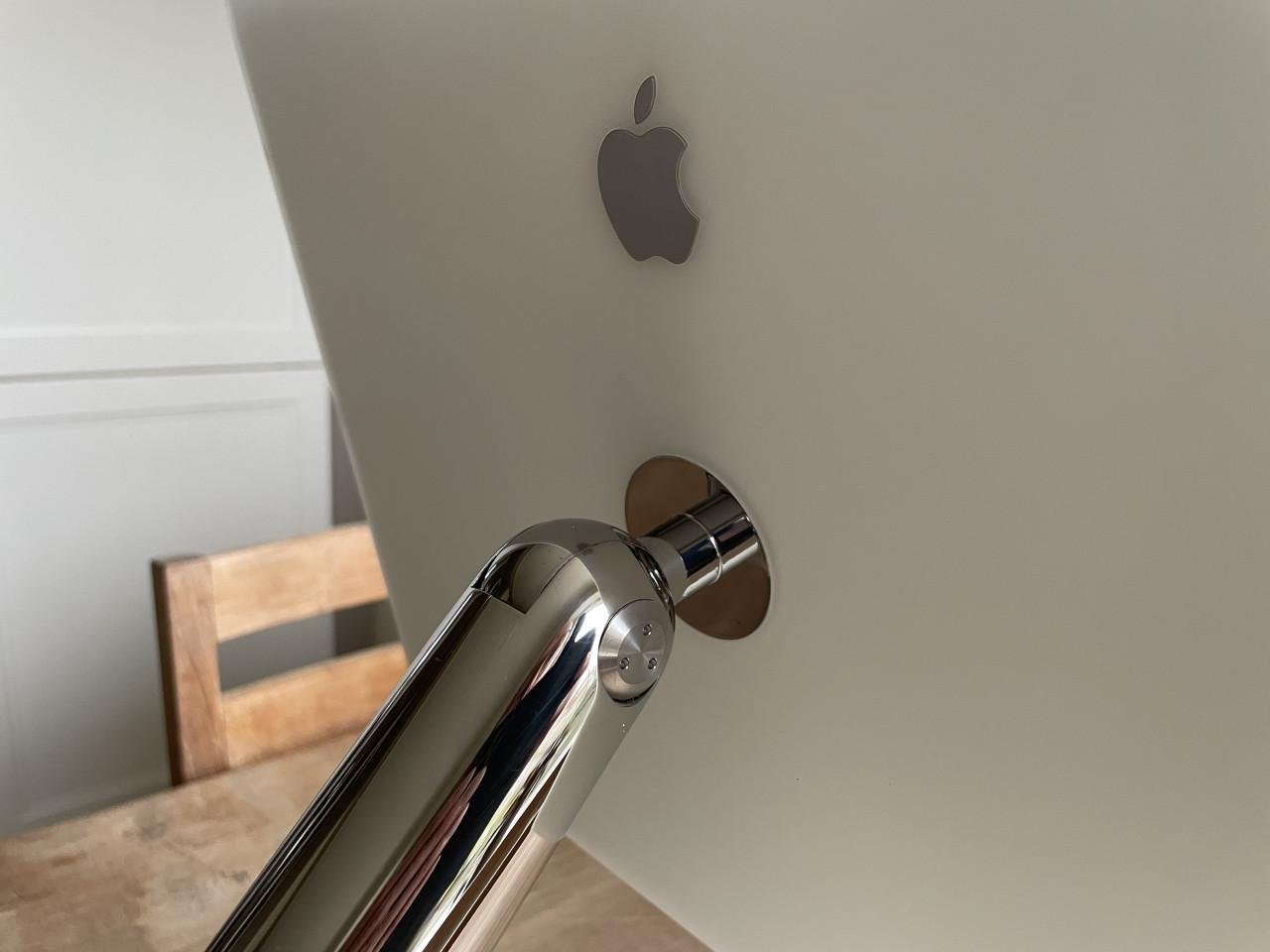 Te Koop:  Vintage Apple iMac G4.