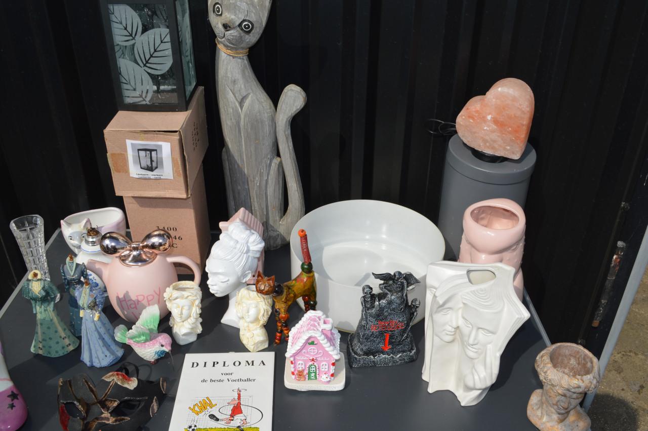 Vintage, Brocante en curiosa