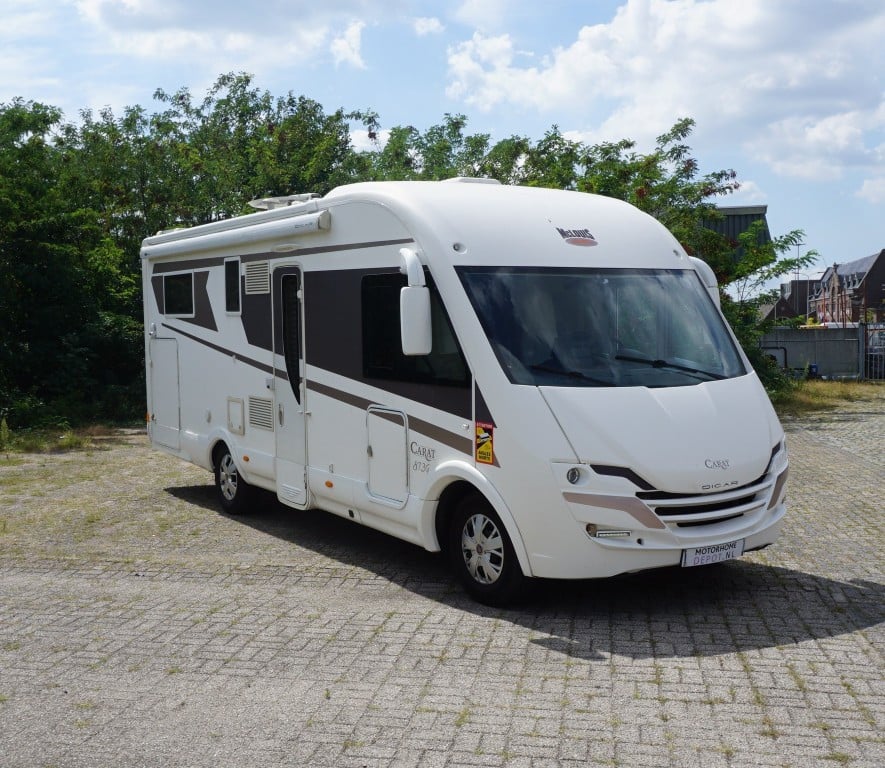 Mc Louis Nevis 873 G Carat 2016 met 63.500km goede opties!